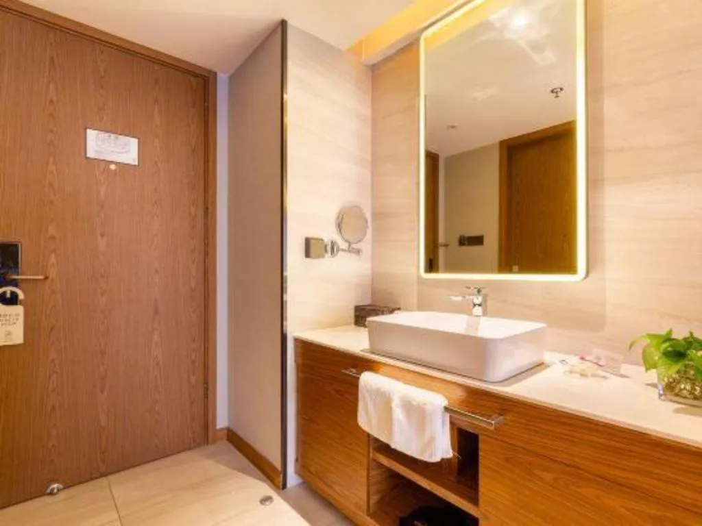 Yitel Collection Shenyang Hunnan Olympic Sports Center Caixia Street Metro Station