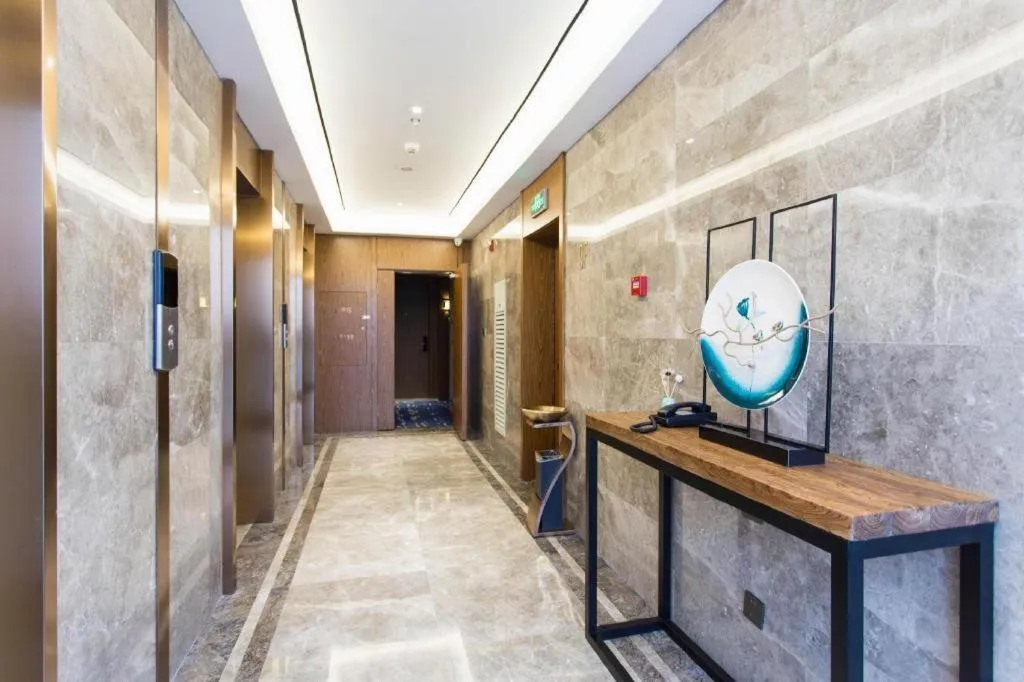 Yitel Collection Shenyang Hunnan Olympic Sports Center Caixia Street Metro Station