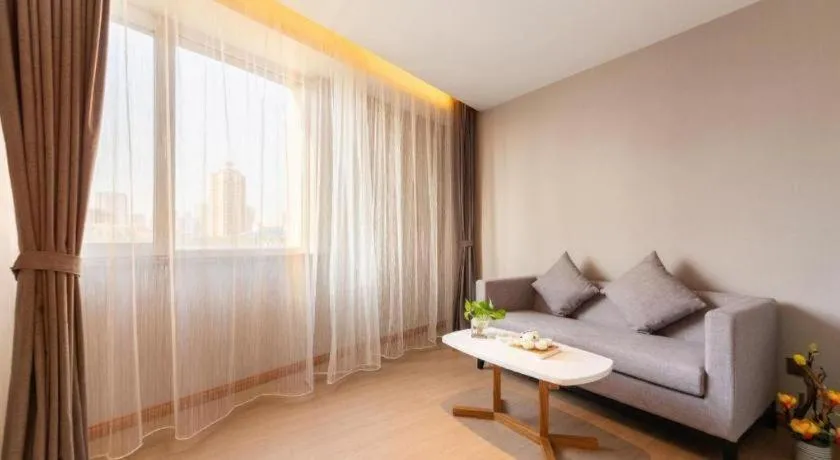 Yitel Collection Shenyang Hunnan Olympic Sports Center Caixia Street Metro Station