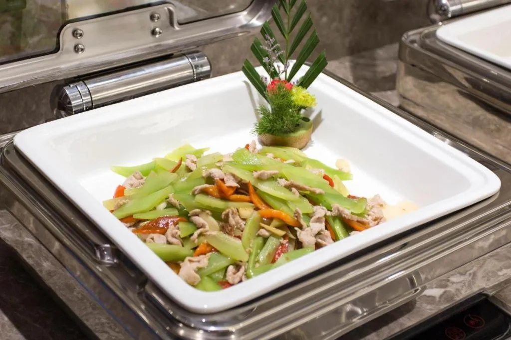 Yitel Collection Shenyang Hunnan Olympic Sports Center Caixia Street Metro Station