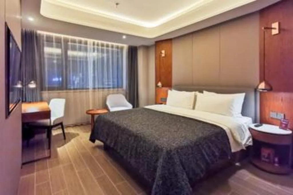 Bed in Yitel Collection Shenyang North Railway Station Metro Station