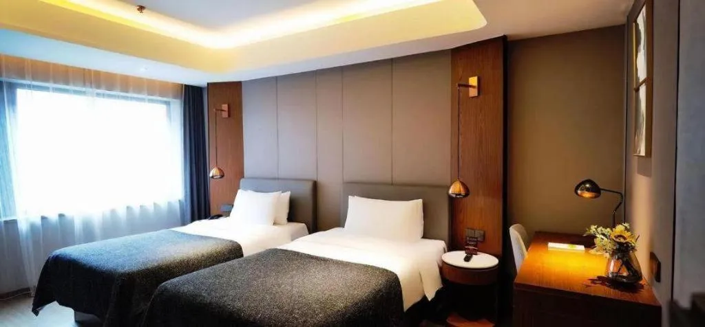 Bed in Yitel Collection Shenyang North Railway Station Metro Station