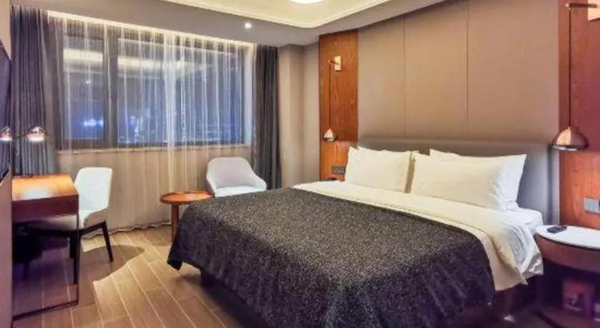 Bed in Yitel Collection Shenyang North Railway Station Metro Station