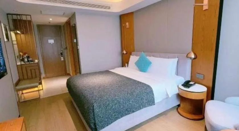 Bed in Yitel Collection Shenyang North Railway Station Metro Station