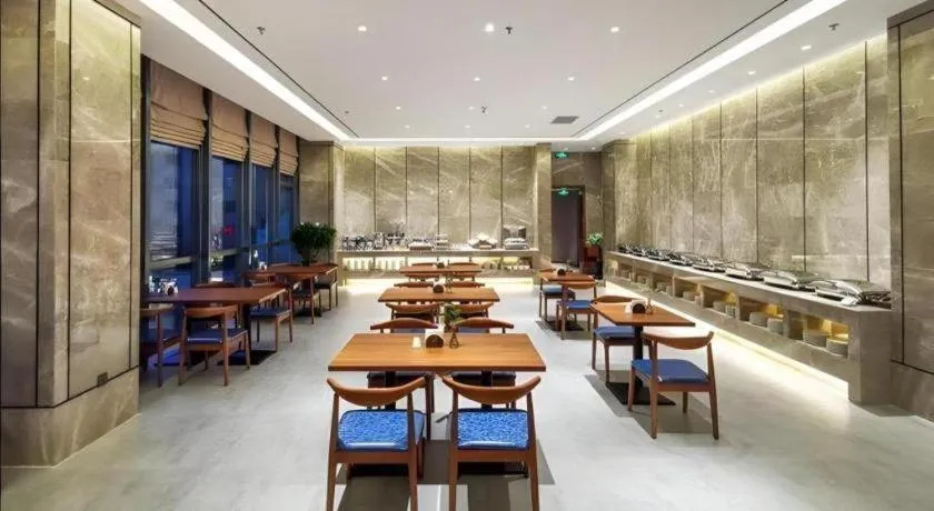 Yitel Collection Shenyang North Railway Station Metro Station