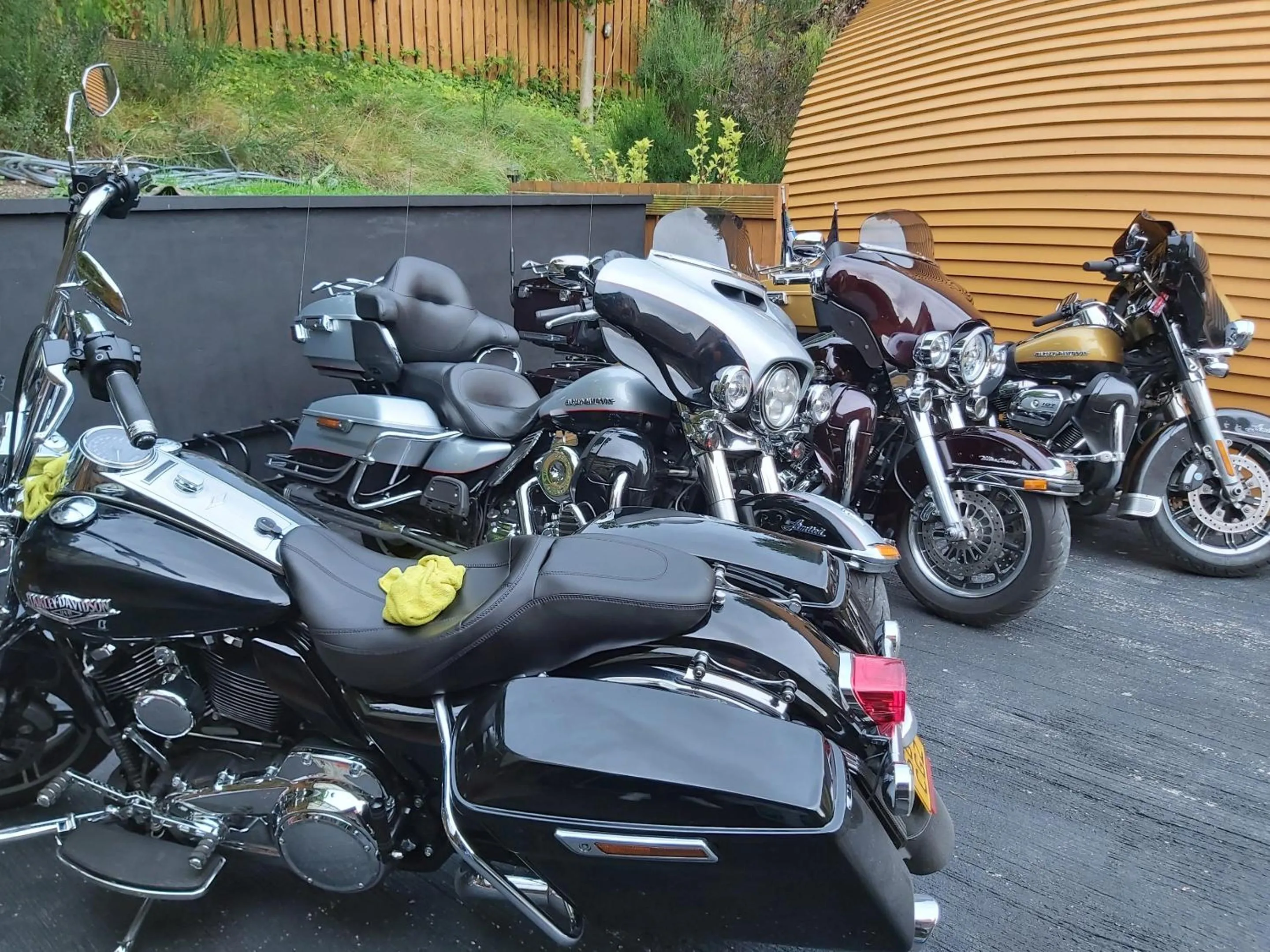 Property building in Eriskay B&B and Aviemore Glamping