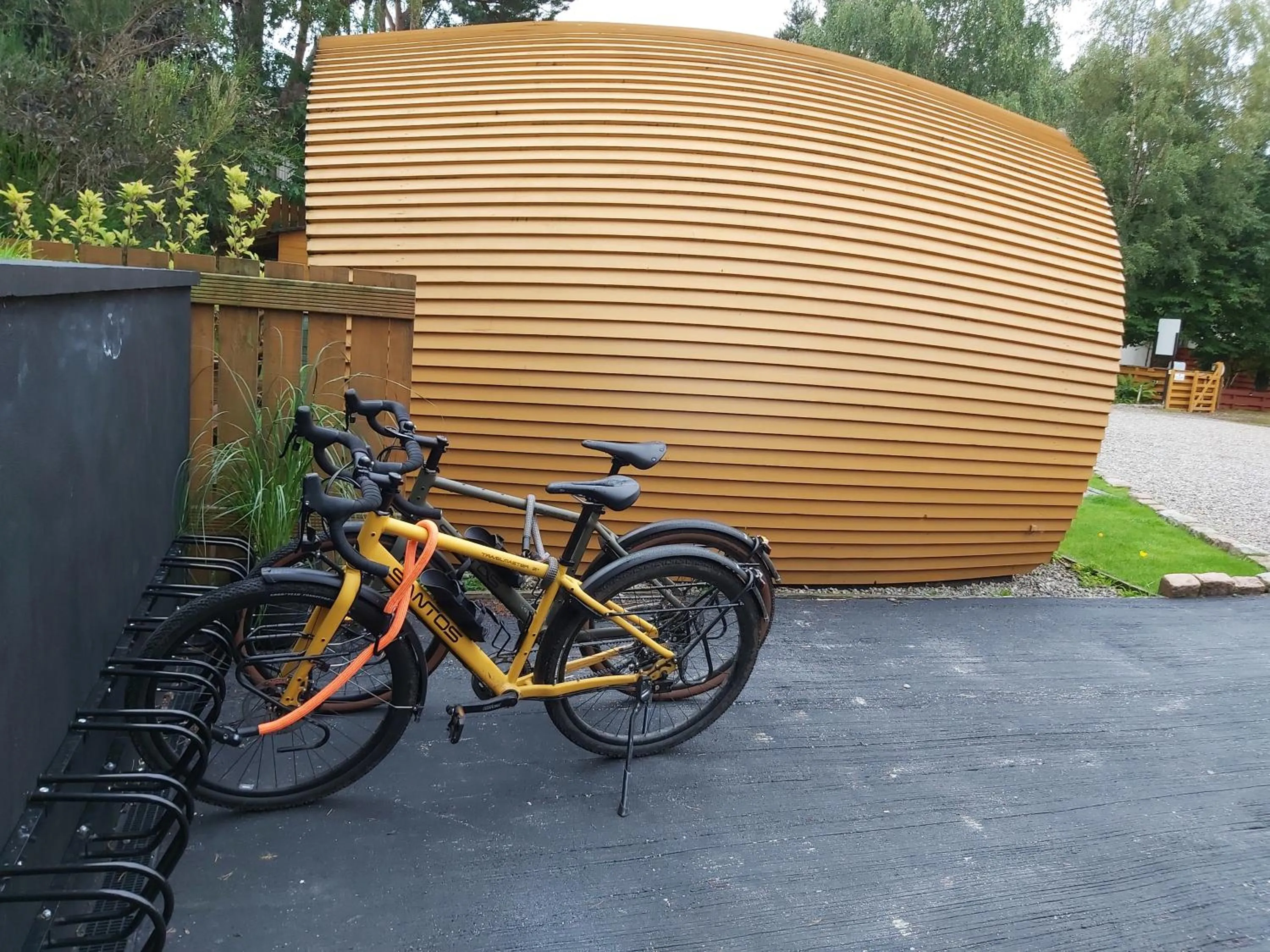 Property building in Eriskay B&B and Aviemore Glamping