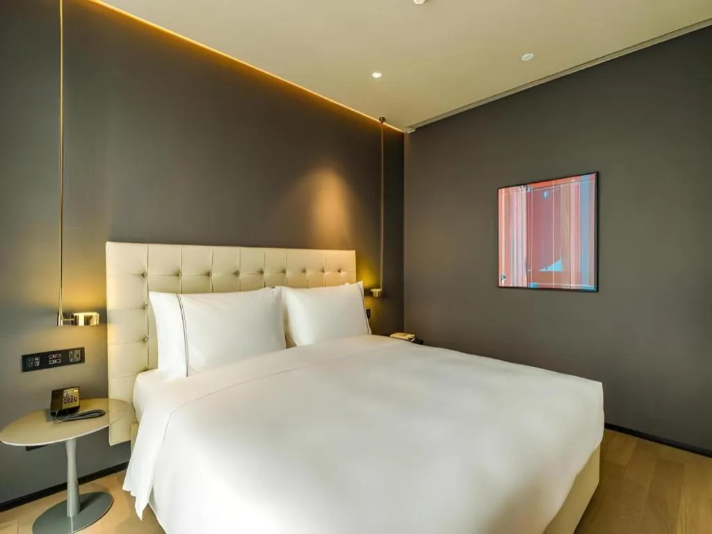 Bed in Twinkle hotel Hangzhou