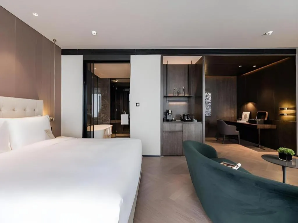 Bed in Twinkle hotel Hangzhou