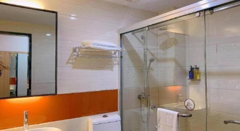 7 Days Premium Lintao City Golden Street Shopping Plaza Branch