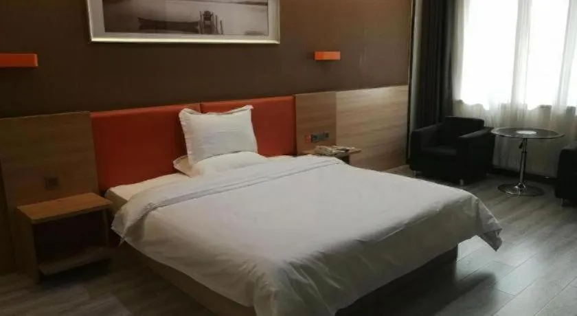 Bed in 7 Days Premium Lintao City Golden Street Shopping Plaza Branch