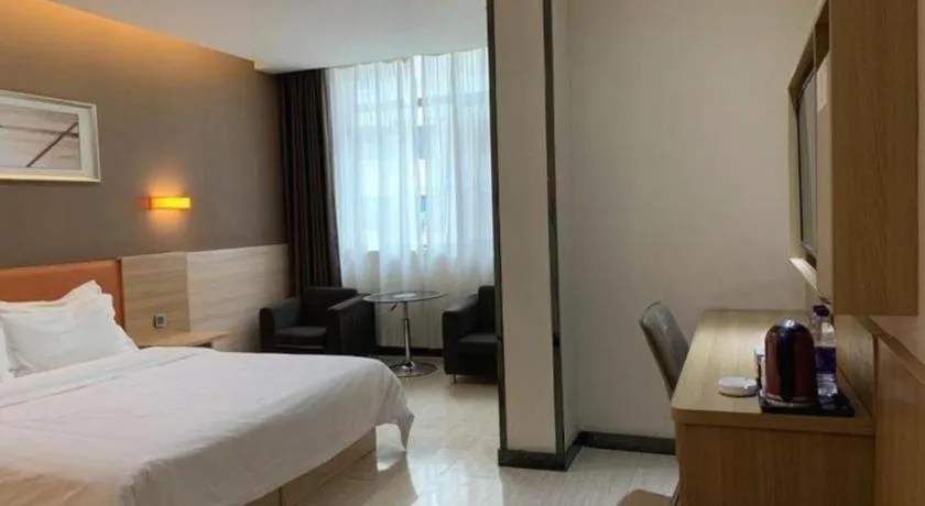 Bed in 7 Days Premium Lintao City Golden Street Shopping Plaza Branch