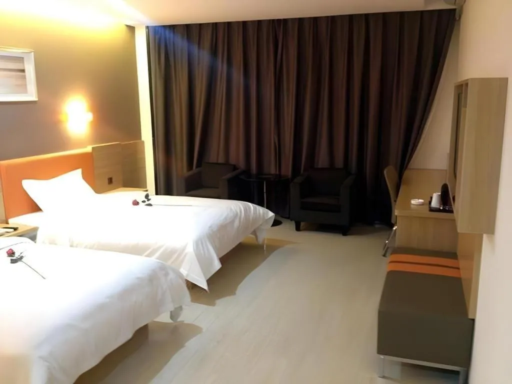 Bed in 7 Days Premium Lintao City Golden Street Shopping Plaza Branch