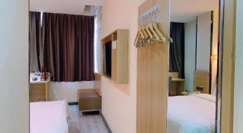 Bed in 7 Days Premium Lintao City Golden Street Shopping Plaza Branch