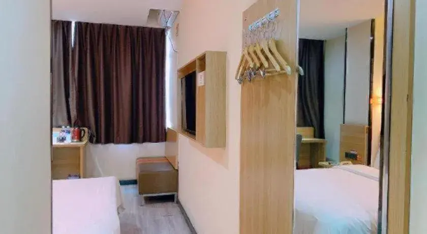 Bed in 7 Days Premium Lintao City Golden Street Shopping Plaza Branch Bed in 7 Days Premium Lintao City Golden Street Shopping Plaza Branch