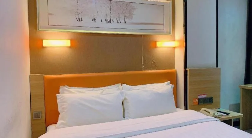 Bed in 7 Days Premium Lintao City Golden Street Shopping Plaza Branch