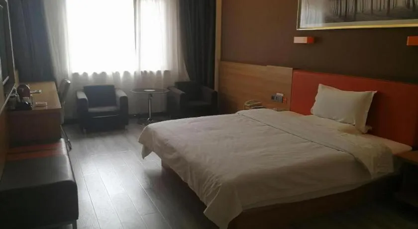 Bed in 7 Days Premium Lintao City Golden Street Shopping Plaza Branch