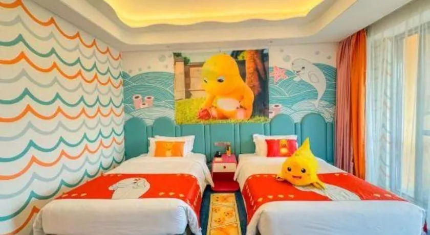 Bed in Dolphin Bay Hotel