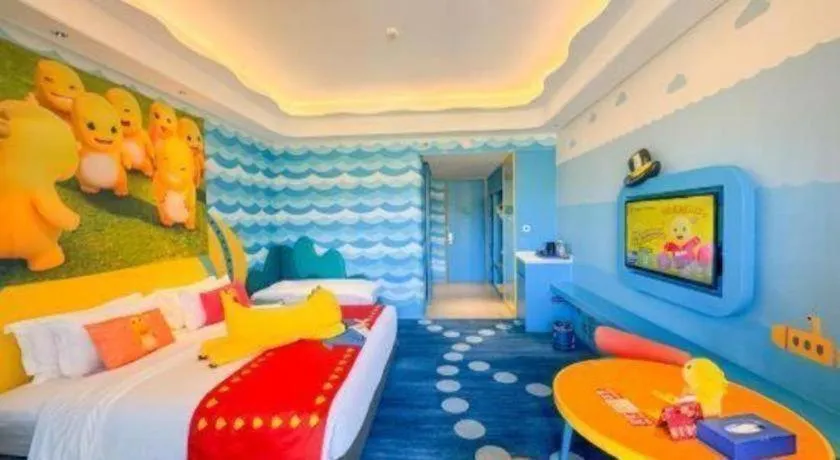 Bed in Dolphin Bay Hotel