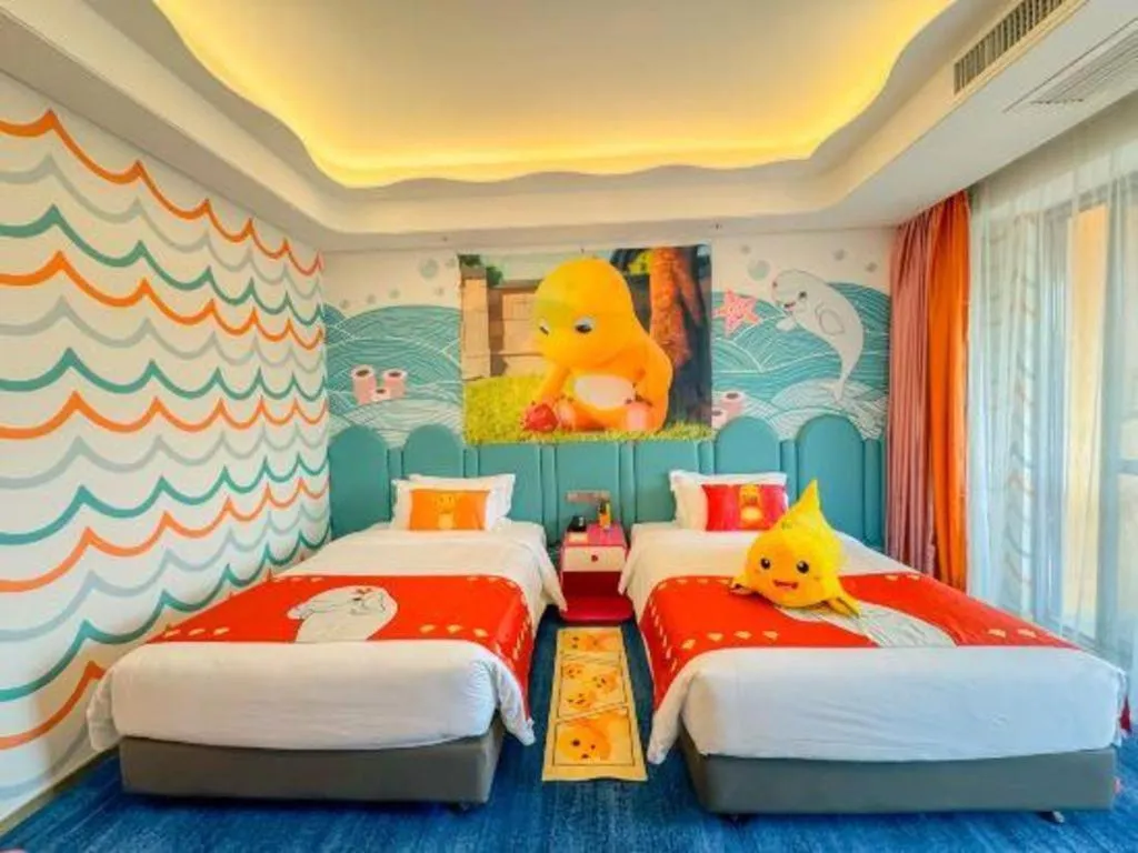 Bed in Dolphin Bay Hotel