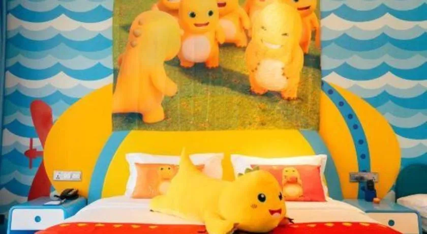 Bed in Dolphin Bay Hotel