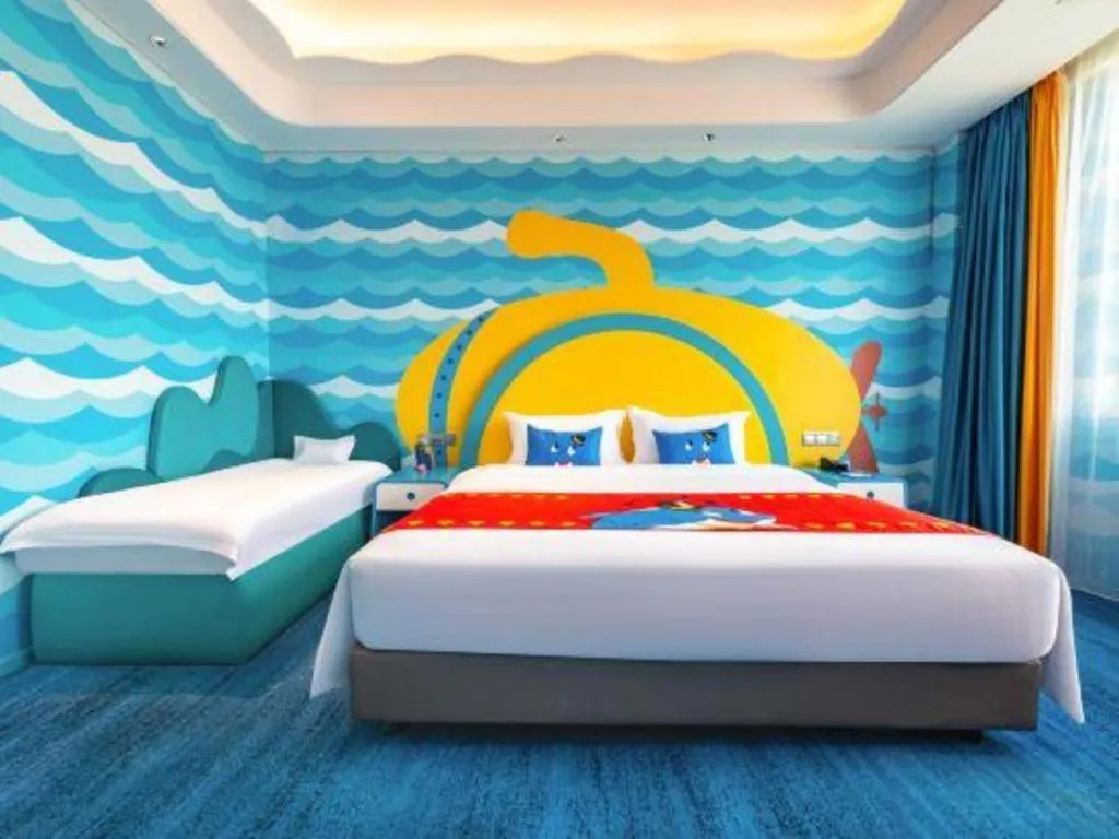 Bed in Dolphin Bay Hotel