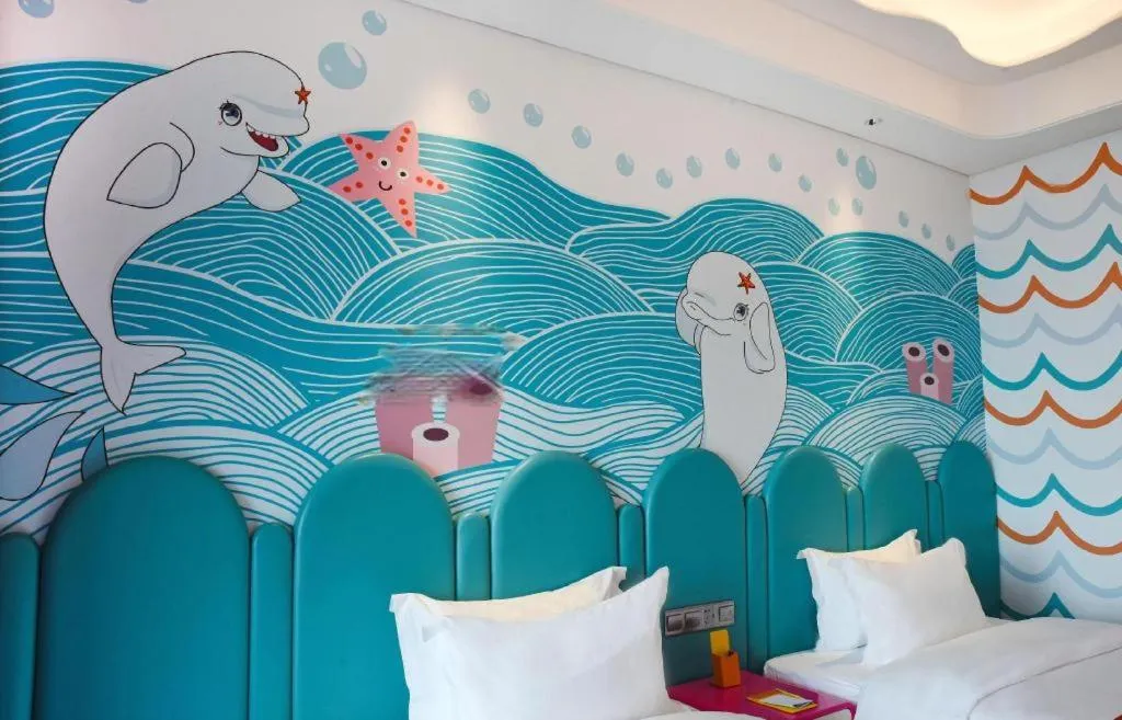 Bed in Dolphin Bay Hotel