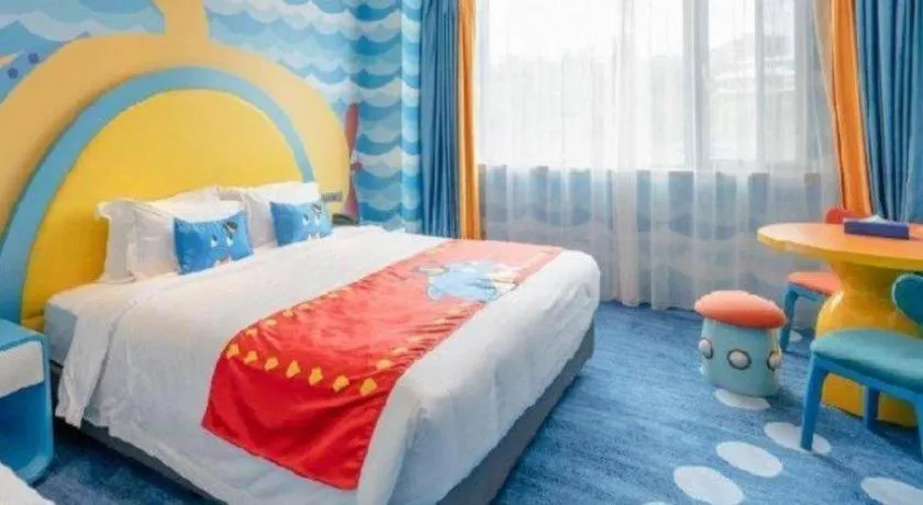 Bed in Dolphin Bay Hotel
