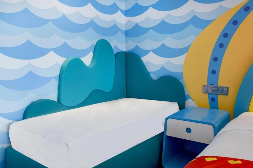 Bed in Dolphin Bay Hotel