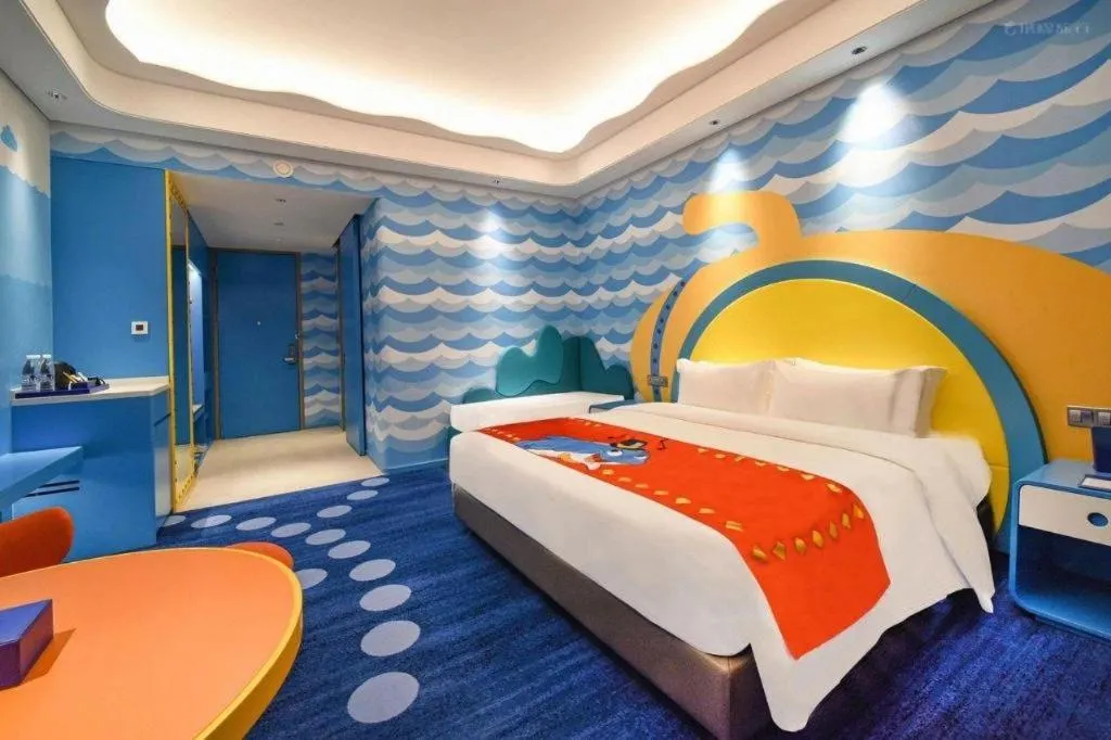 Bed in Dolphin Bay Hotel
