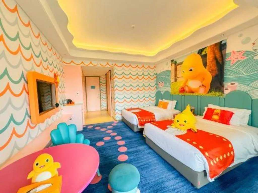 Bed in Dolphin Bay Hotel