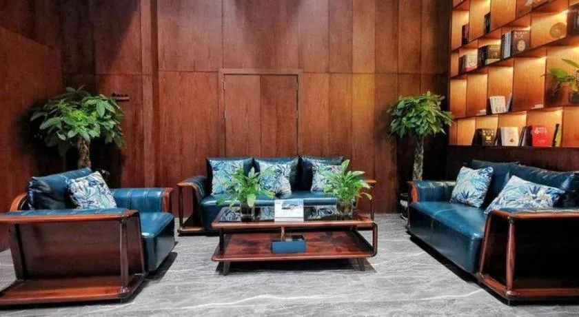 Gya Hotel Jurong England International