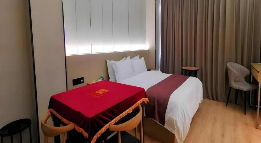 Bed in Gya Hotel Jurong England International