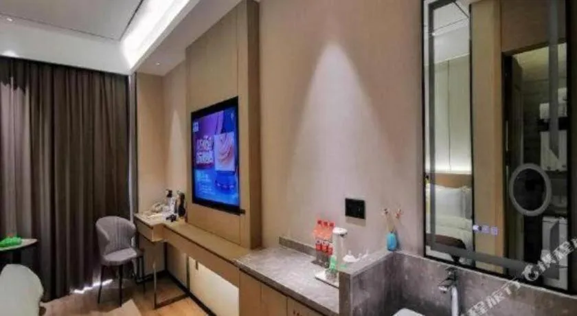 Gya Hotel Jurong England International