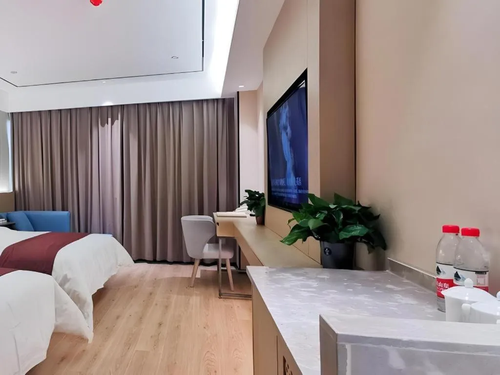 Gya Hotel Jurong England International