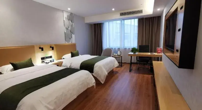 Bed in GreenTree Inn Ganzhou Gan County Bus Station Bed in GreenTree Inn Ganzhou Gan County Bus Station