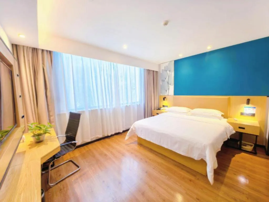 Bed in GreenTree Inn Ganzhou Gan County Bus Station