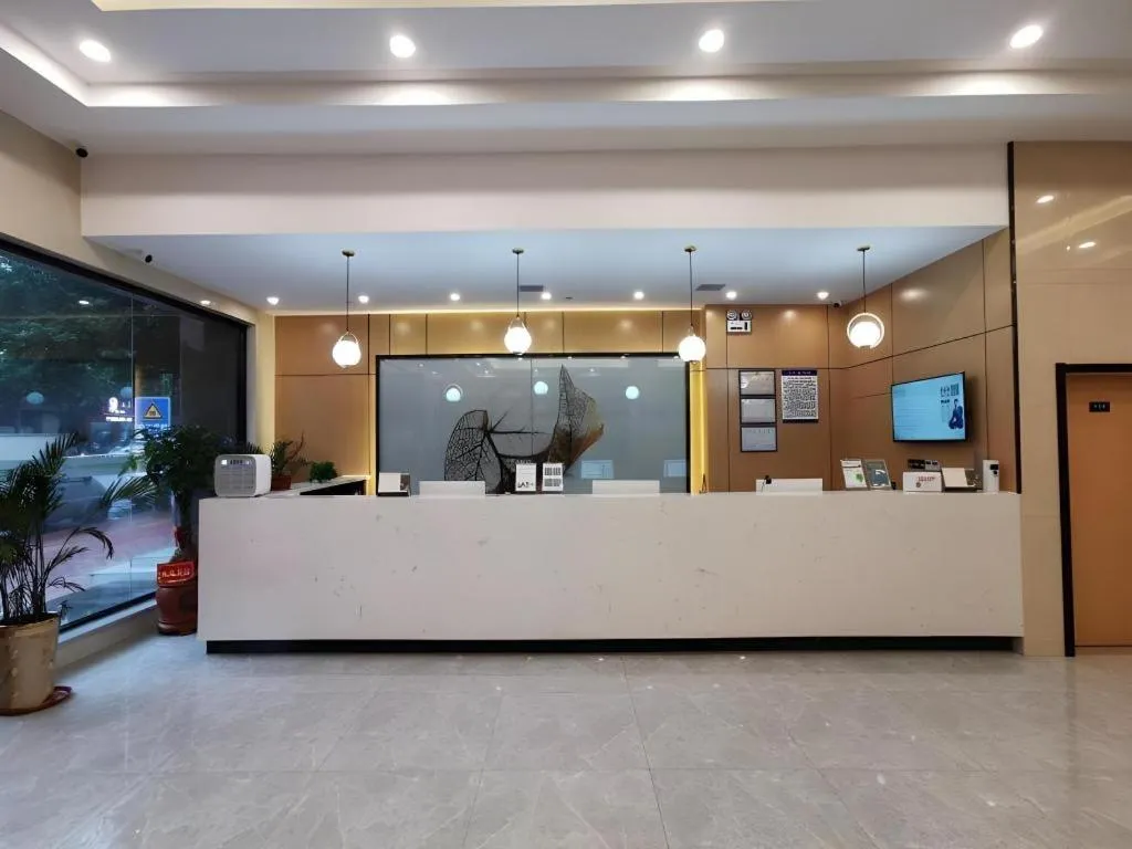 GreenTree Inn Ganzhou Gan County Bus Station