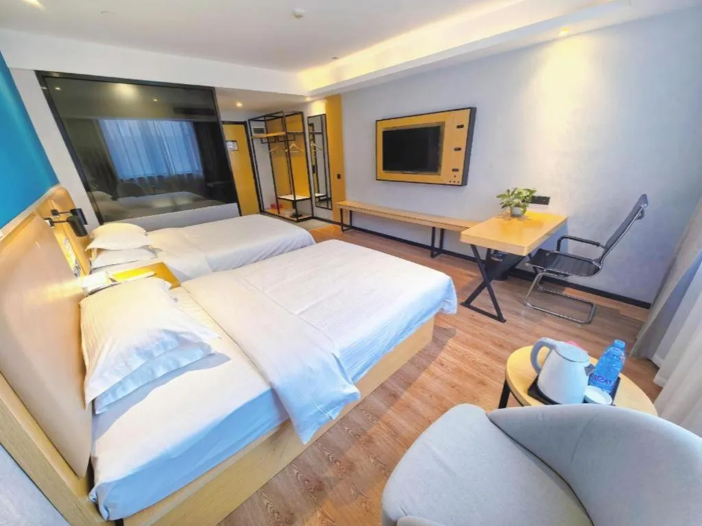 Bed in GreenTree Inn Ganzhou Gan County Bus Station