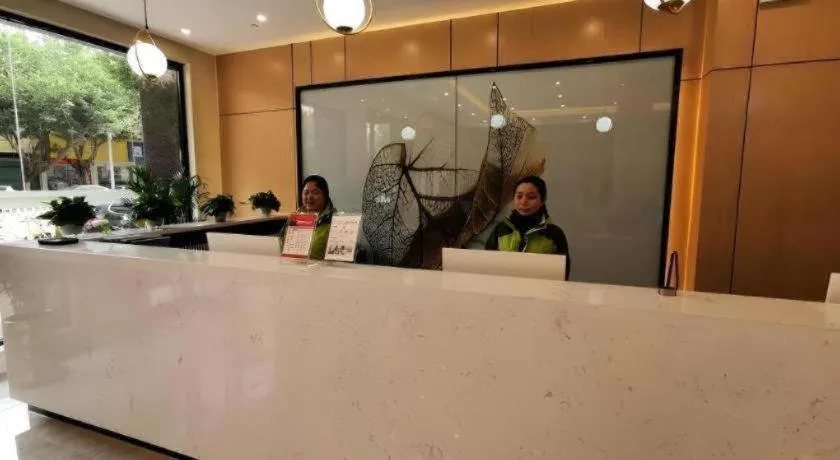 GreenTree Inn Ganzhou Gan County Bus Station