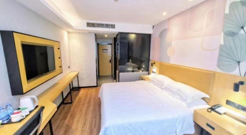 Bed in GreenTree Inn Ganzhou Gan County Bus Station