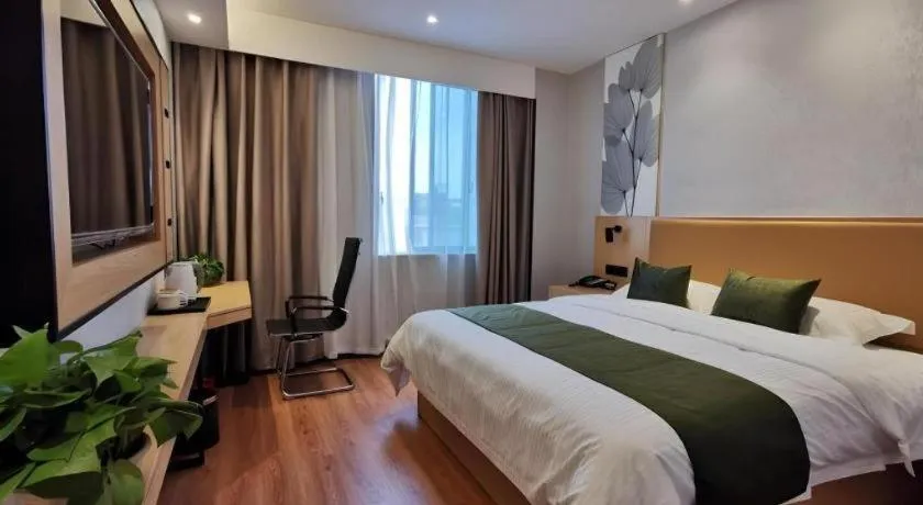 Bed in GreenTree Inn Ganzhou Gan County Bus Station