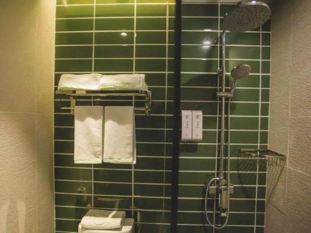 GreenTree Inn Express Taizhou Jiangyan Hardware City