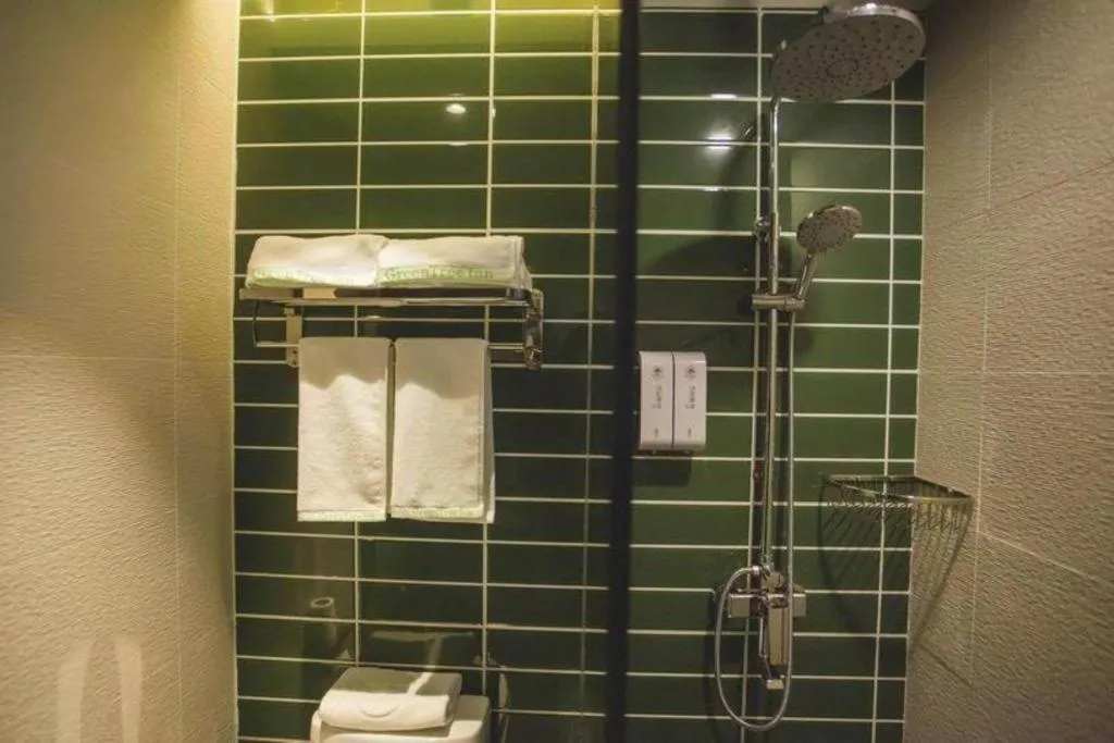 GreenTree Inn Express Taizhou Jiangyan Hardware City