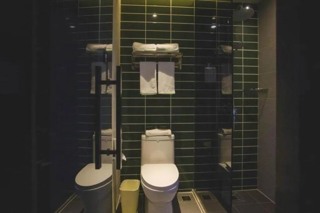 GreenTree Inn Express Taizhou Jiangyan Hardware City