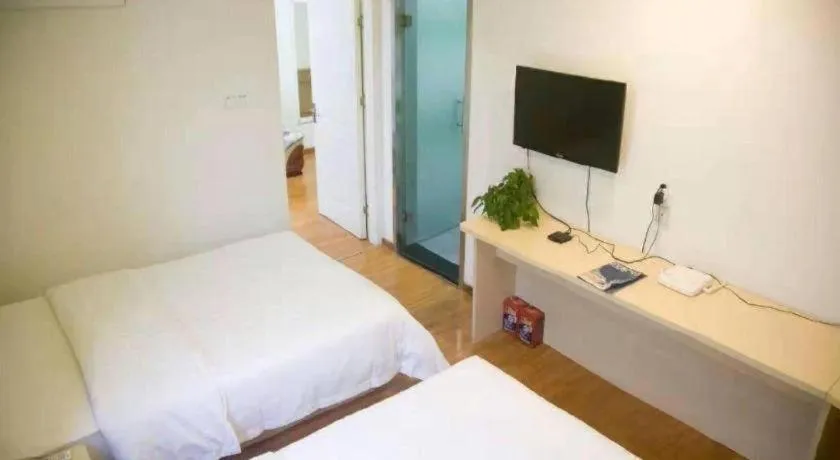 Bed in 7Days Inn Tianjin Fifth Avenue Youyi Road Branch