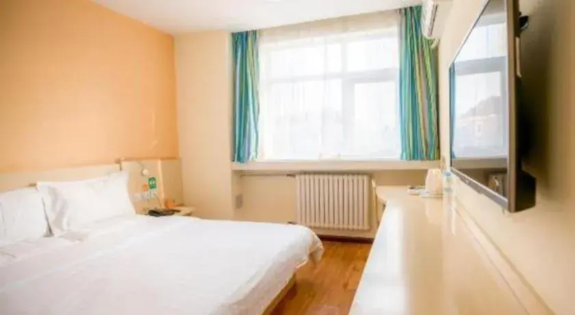 Bed in 7Days Inn Tianjin Fifth Avenue Youyi Road Branch Bed in 7Days Inn Tianjin Fifth Avenue Youyi Road Branch