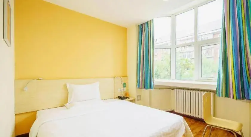 Bed in 7Days Inn Tianjin Fifth Avenue Youyi Road Branch Bed in 7Days Inn Tianjin Fifth Avenue Youyi Road Branch