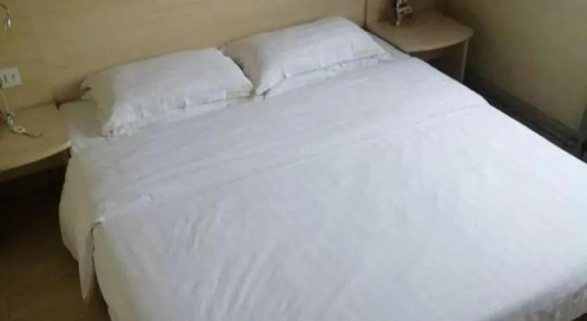 Bed in 7 Days Inn Zoucheng Chengqian East Road Yiwu Trade Market