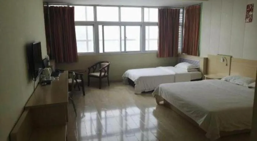 Bed in 7 Days Inn Zoucheng Chengqian East Road Yiwu Trade Market